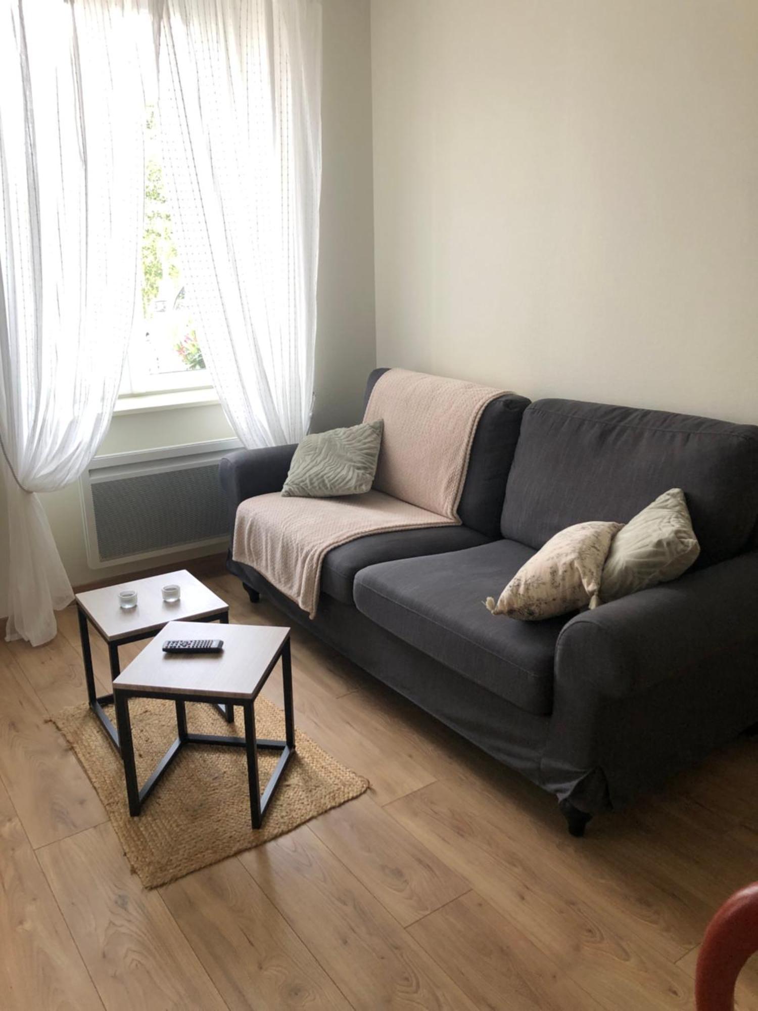 Burin Des Rosiers Apartment