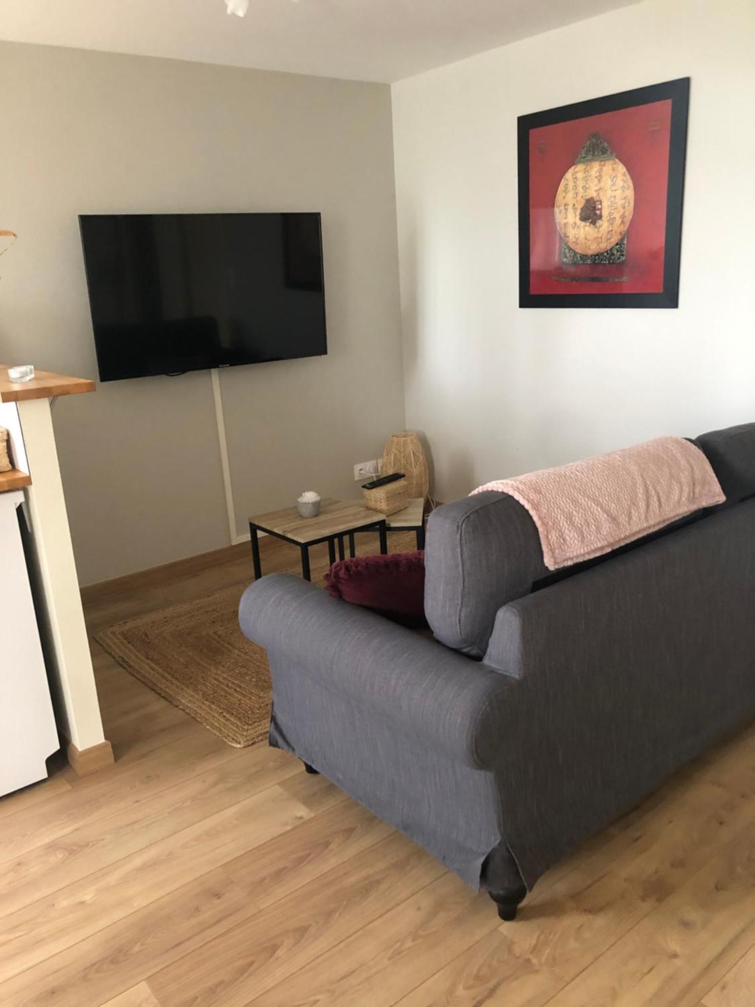 Burin Des Rosiers Apartment *