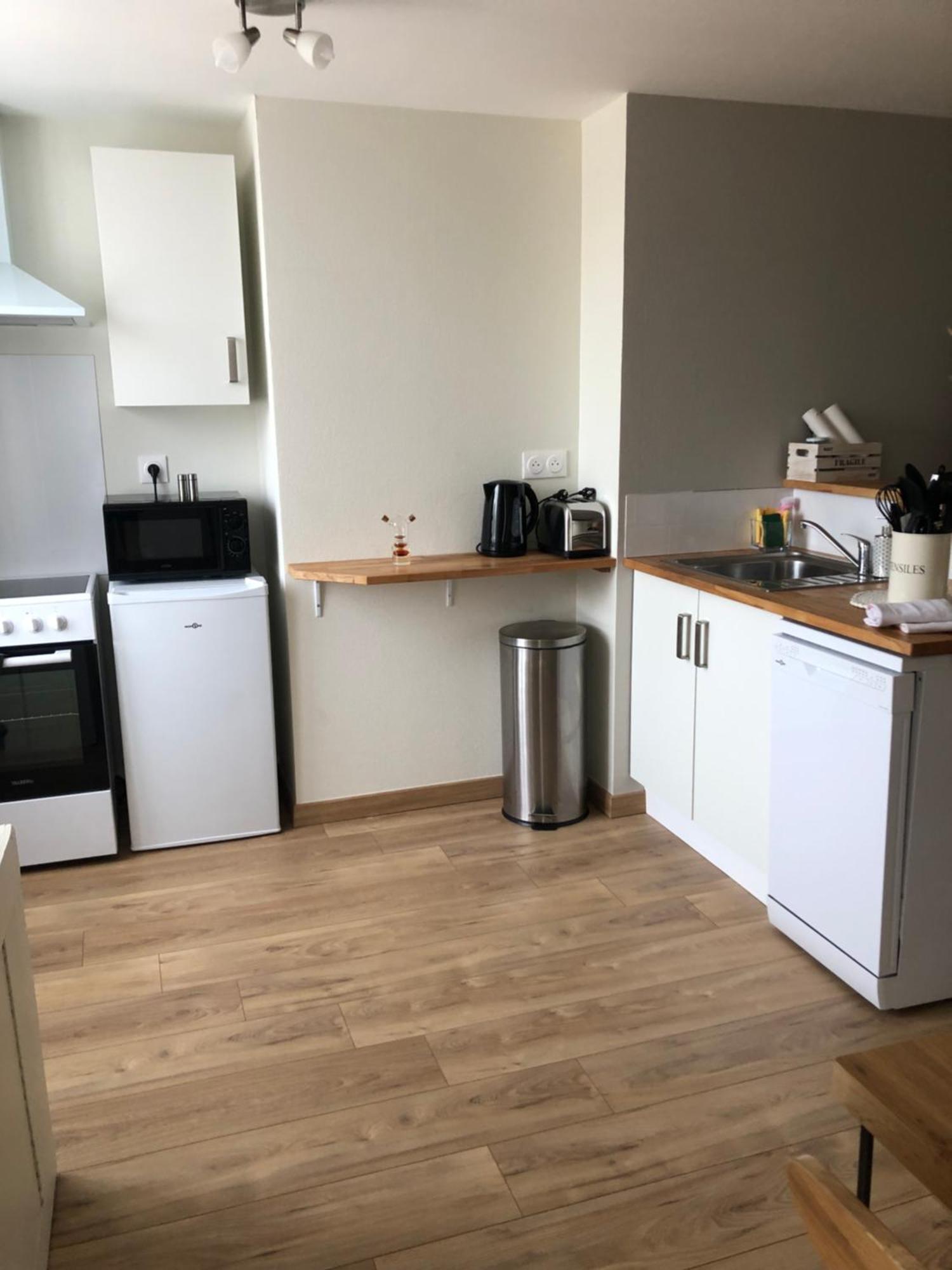 Apartment Burin Des Rosiers *